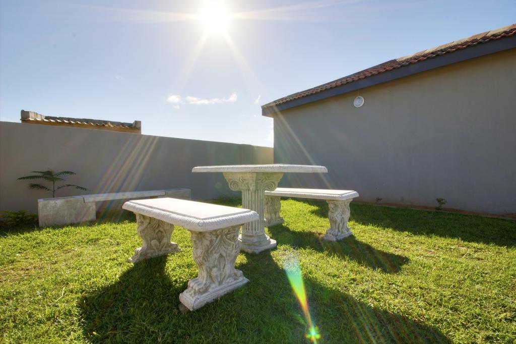 Minilitha Lodge Richards Bay Exteriér fotografie